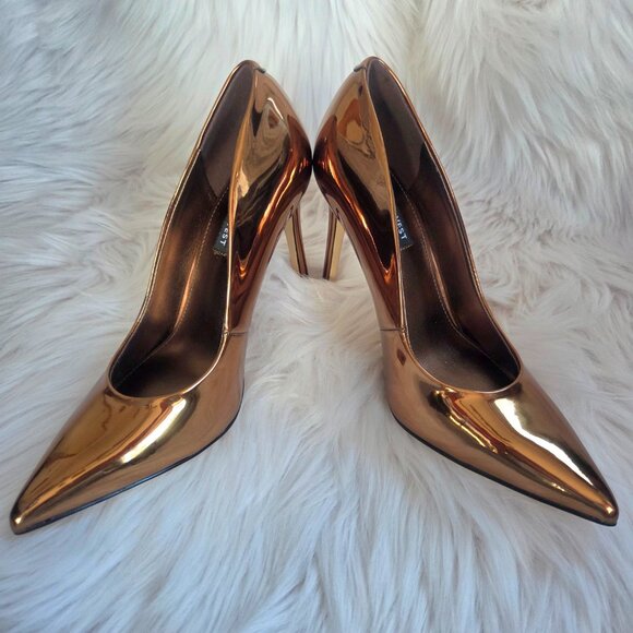 NEW NINE WEST Metallic Bronze Stiletto High Heels Size 7 - Picture 10 of 13